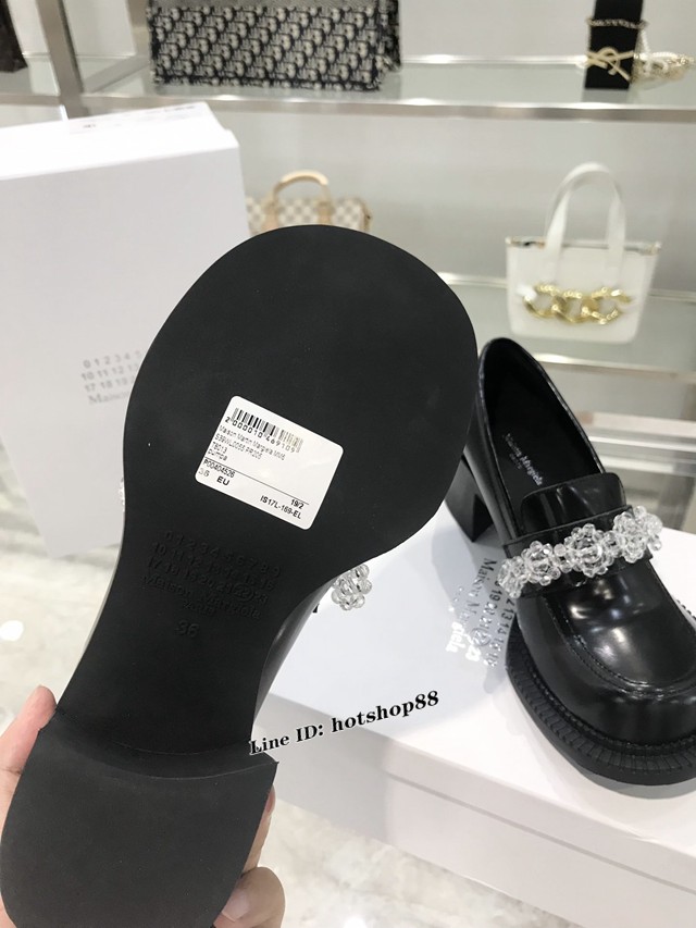 Maison Margiela MM6大頭瑪麗珍鞋 施華洛世奇水鑽 復古粗跟鞋學院風大頭娃娃單鞋 dx2009